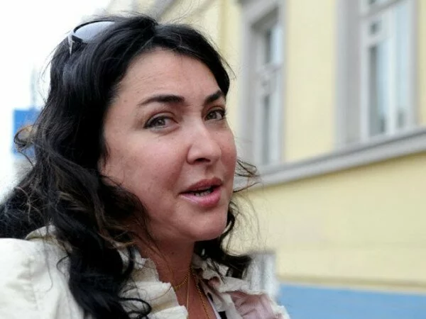 Лолита рассказала, как в Киеве жестоко избили ее мать