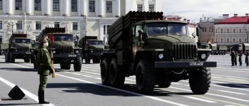 Репетиции Парада Победы в Петербурге ограничат движение на четыре дня