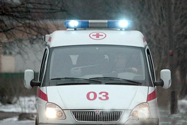 В Москве водитель спровоцировал аварию на дороге, чтобы не уступать дорогу скорой