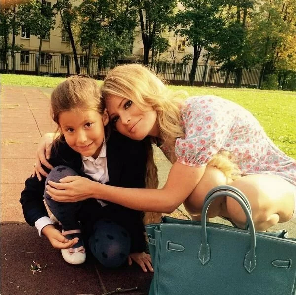 Дочь Даны Борисовой попросила вернуть ей маму?