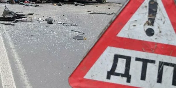 ДТП в Симферополе: Водитель скорой помощи сбил мужчину с коляской на дороге