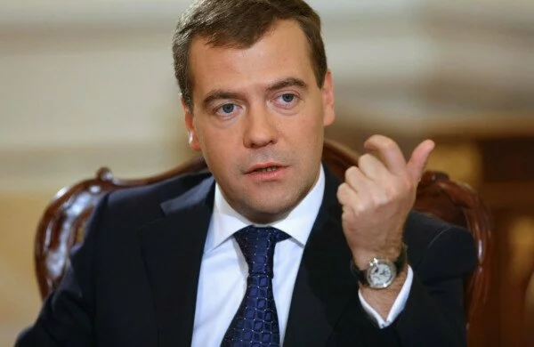 Медведев одобрил проект использования ядерного предприятия в Казахстане