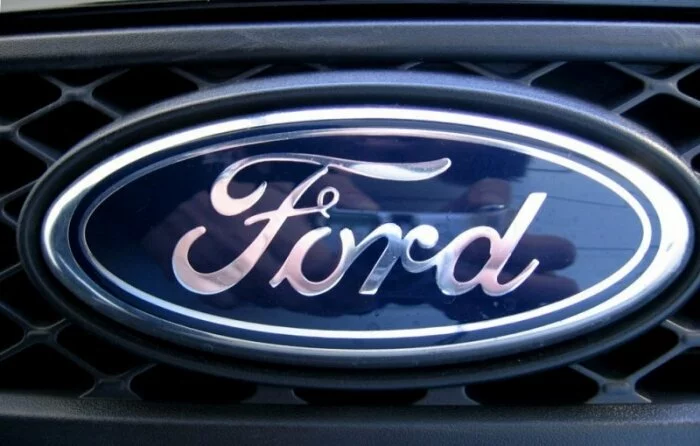Ford начнет выпуск гибридов и электромобилей под новым брендом Energi
