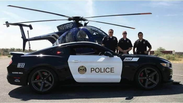Полицейские Риверсайда получили 730-сильный автомобиль Ford Mustang