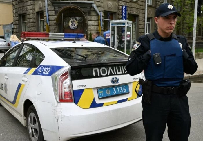 В Киеве полиция заблокировала офис ОУН