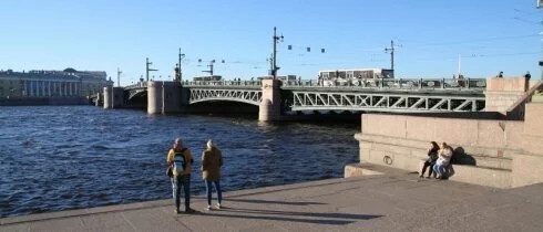 В ночь на 12 мая в Петербурге разведут все мосты через Неву и Биржевой
