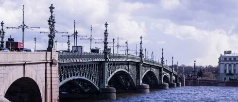 В ночь на 25 мая в Петербурге разведут все мосты через Неву