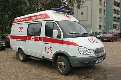 В Ростове героем дня стал студент-медик, оказавший помощь окровавленному мужчине