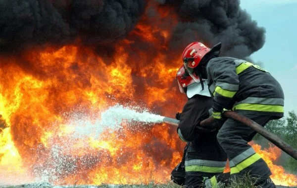 В Волгоградской области три человека сгорели заживо из-за непотушенной сигареты