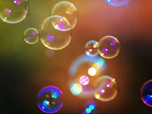 Жители Мурманска будут встречать лето флешмобом мыльных пузырей