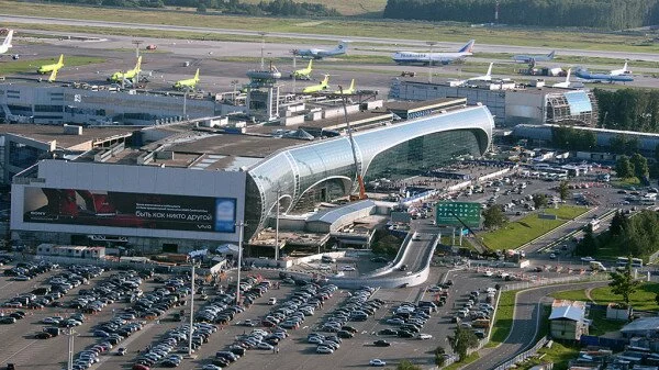 40 рейсов задержаны и отменены в московских аэропортах