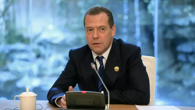 Дмитрий Медведев назвал лето в России с “бразильской зимой”