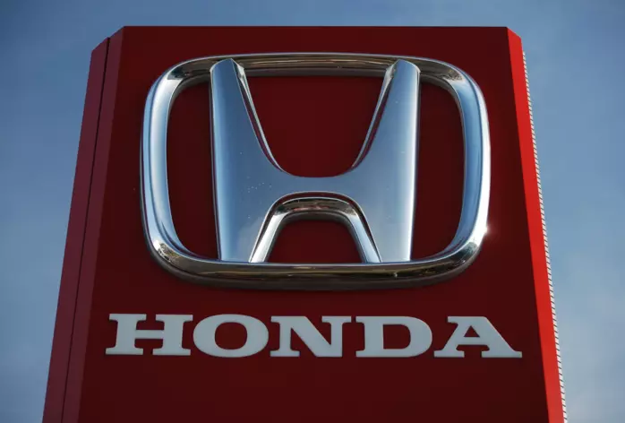 Honda готовит к выпуску улучшенный Civic Type R с полным приводом