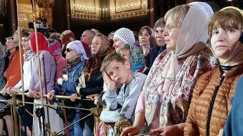 Мощи Николая Чудотворца в Москве 2017: очередь онлайн в Храм Христа Спасителя сегодня, 16 июня