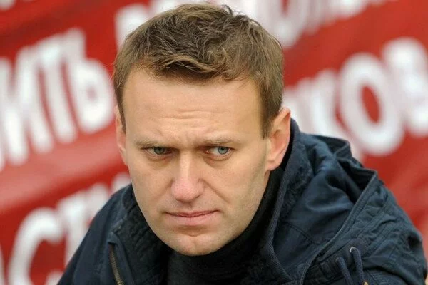 Названы причины отказа Усманова и Навального посетить совет блогеров