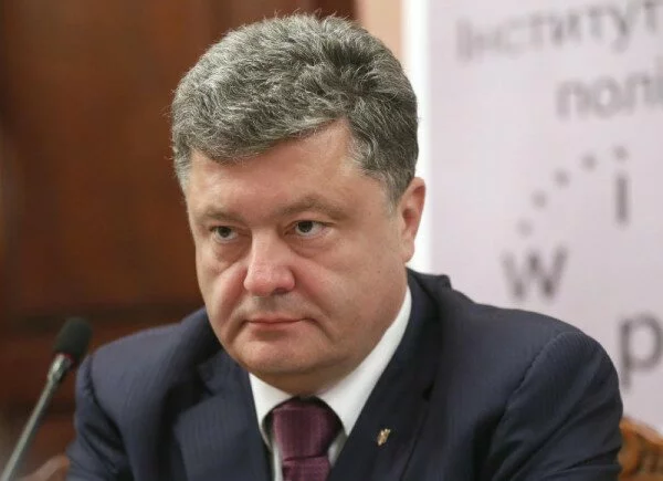 Петр Порошенко одобрил продление санкций против Крыма ЕС
