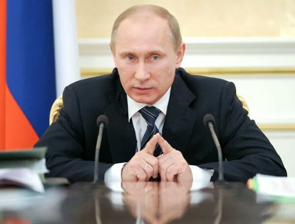 Путин подписал проект изменений в Трудовой кодекс