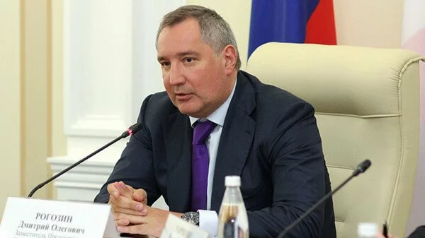 Рогозин о критиках танка «Армата»?: «Редкие идиоты»