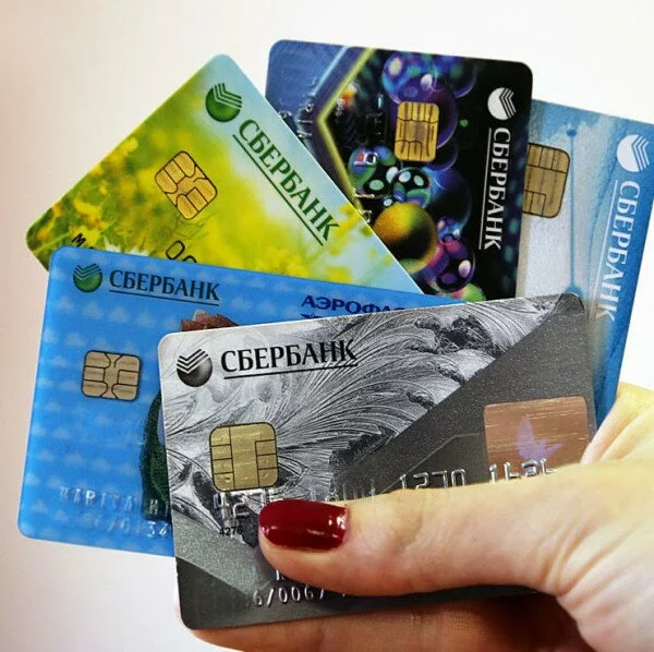 Сбербанк объяснил причину внезапно возникшего сбоя обслуживания карточек