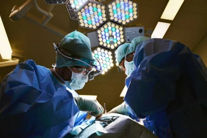Итальянский нейрохирург Канаверо в декабре проведет пересадку человеческой головы
