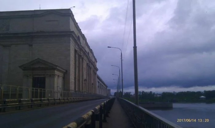 Пешком вдоль Волги, 33 день: Угличская ГЭС и слякоть