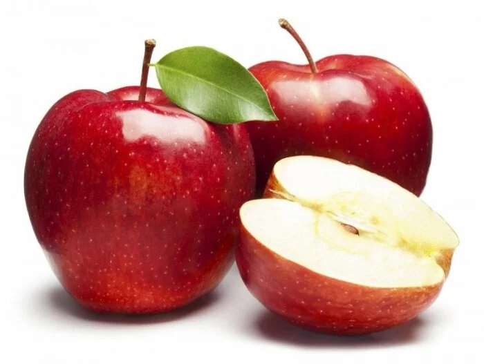 Ученые рассказали о возможности употребления прогнивших фруктов