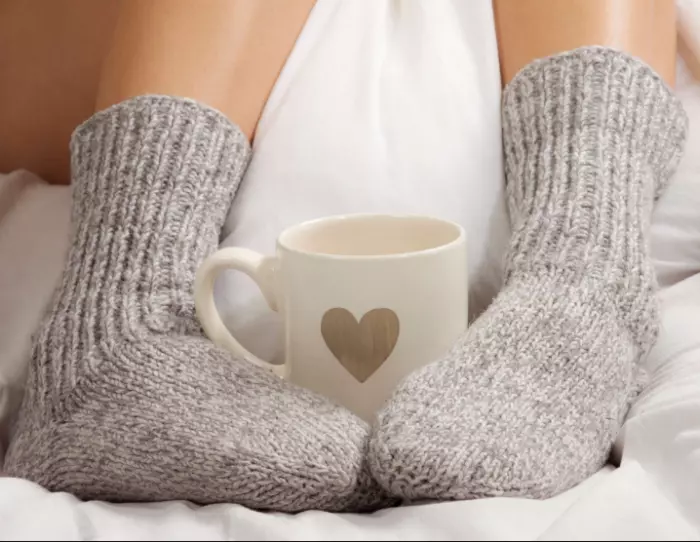Ученые узнали, зачем перед сном необходимо надевать носки