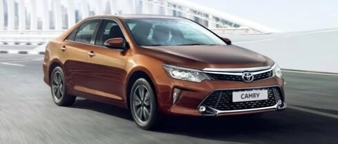Toyota снизила цены на три популярных модели в России