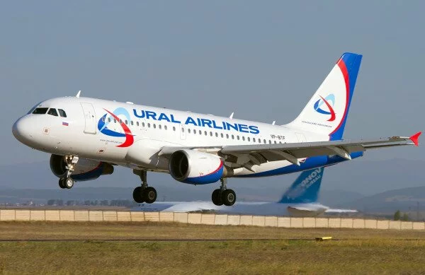Ural Airlines заплатит крупный штраф за отказ пассажирам в посадке в самолет