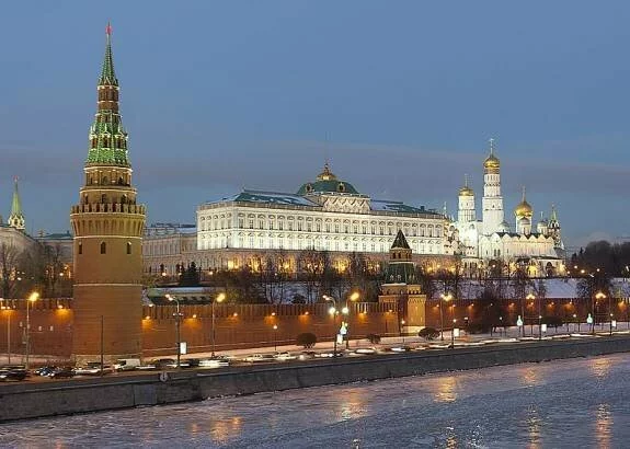 Кремль исключил возможность дальнейшего снижения темпов нефтедобычи