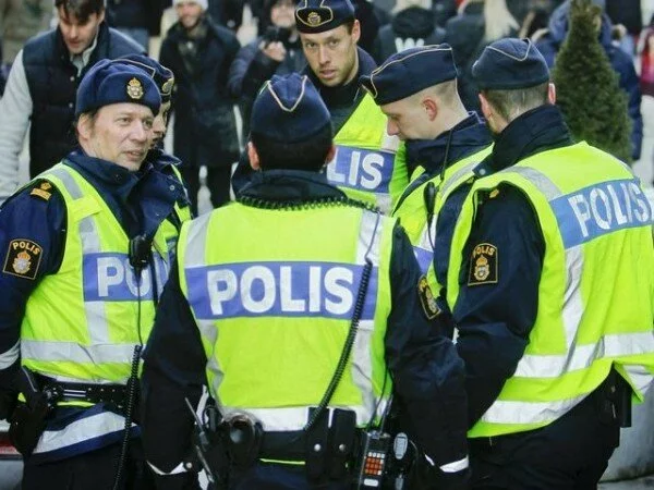 Шведская полиция задержала капитана и штурмана из России
