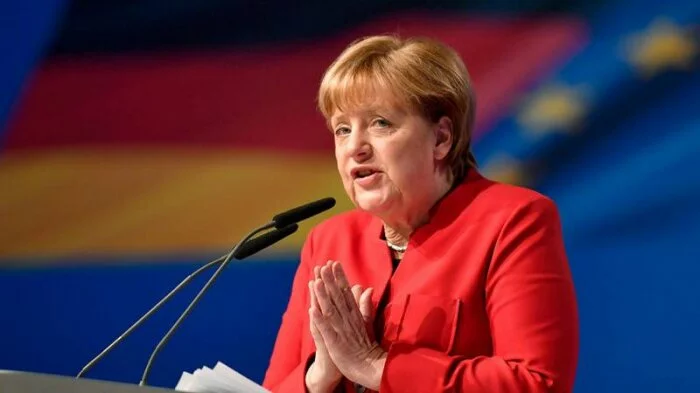 Меркель заявила о готовности стран G7 ужесточить санкции против РФ