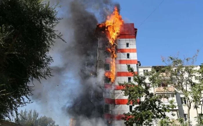 Пожар в гостинице Ростова-на-Дону: есть погибшие, фото, видео