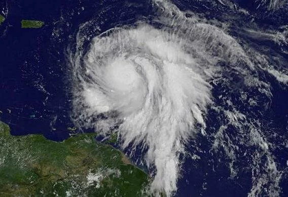 Ураган «Мария» в Атлантике сейчас: стихия может обрушиться на США