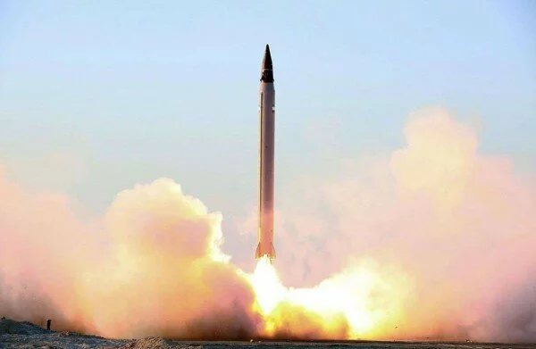 В Сети появилось видео запуска баллистической ракеты в Иране