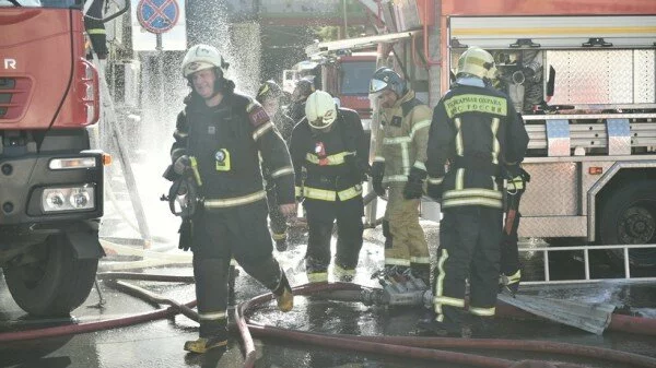 На юге Москвы пожарные спасли младенца