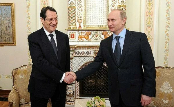 Путин рассказал о переговорах с президентом Кипра Анастасиадисом