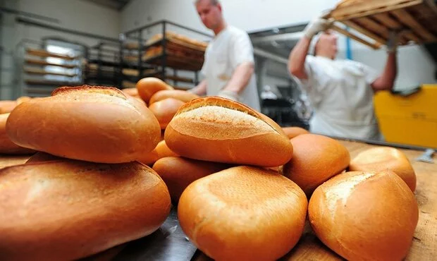 Санкт-Петербургу грозит дефицит хлеба из-за сбоя в поставках зерна
