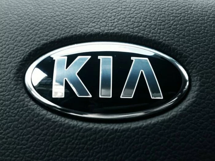 Kia Rio получила новую юбилейную модификацию Kia K2