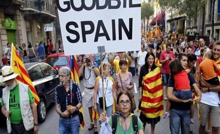 Объявлены окончательные результаты референдума о независимости Каталонии