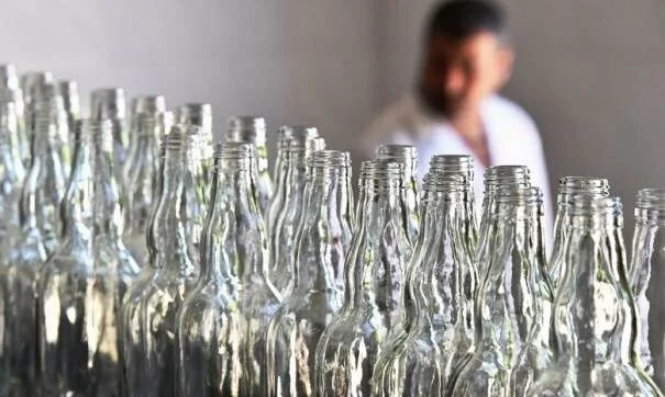 Ученые Калифорнии нашли способ создать аккумулятор высокой мощности из стеклянных бутылок