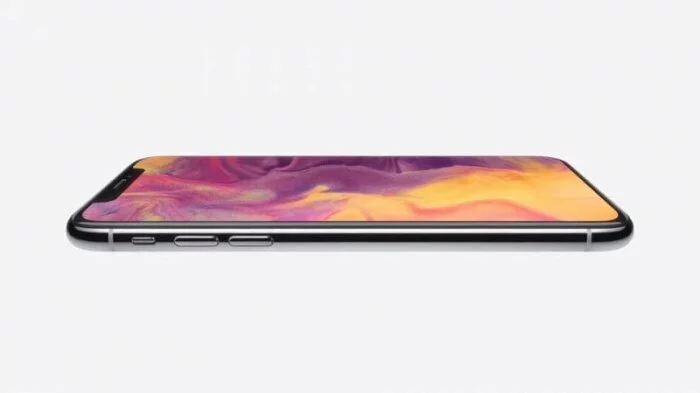 Эксперты: Дисплей iPhone X ярче и сбалансированнее экранов Galaxy Note 8 и Pixel 2 XL