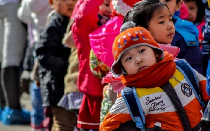 Китайские дошкольники стали жертвами насилия в детском саду