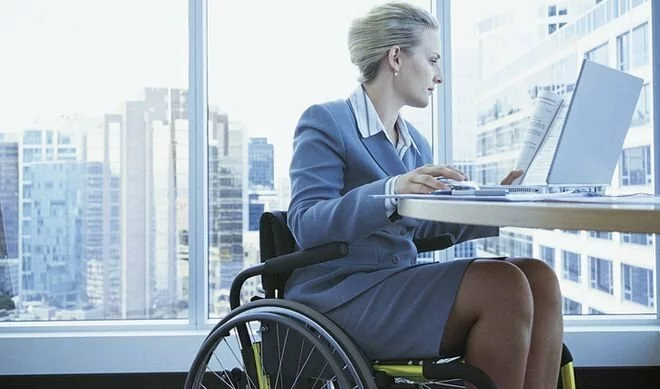 Эксперты: Инвалидам сложно найти работу в развитых странах