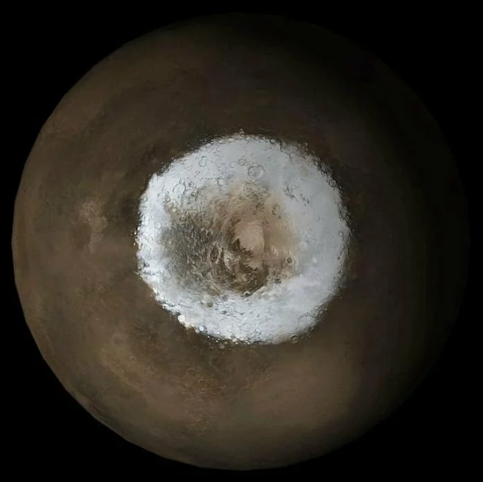 Фотографии «зимнего» Марса опубликованы в Сети