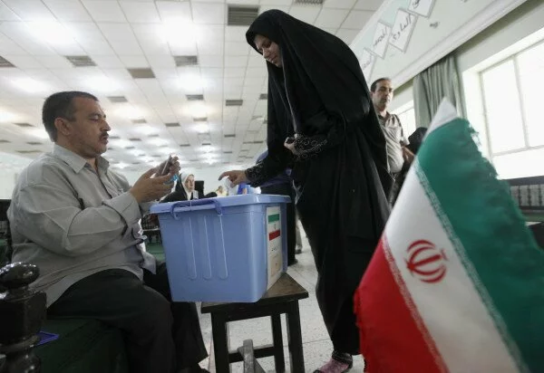 Иранские СМИ назвали количество кандидатов на президентских выборах в стране