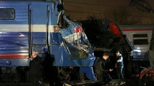 Поезда столкнулись в Москве сегодня, последние новости: список пострадавших, последствия