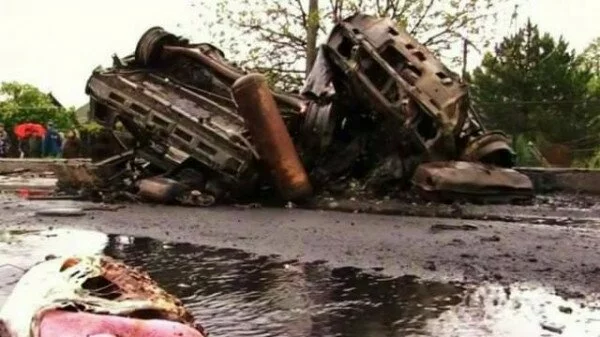 Появилось видео взрыва автомобиля ОБСЕ в ЛНР