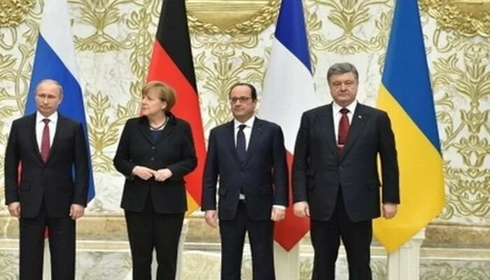 Путин переговорил с Порошенко, Меркель и Олландом о Донбассе