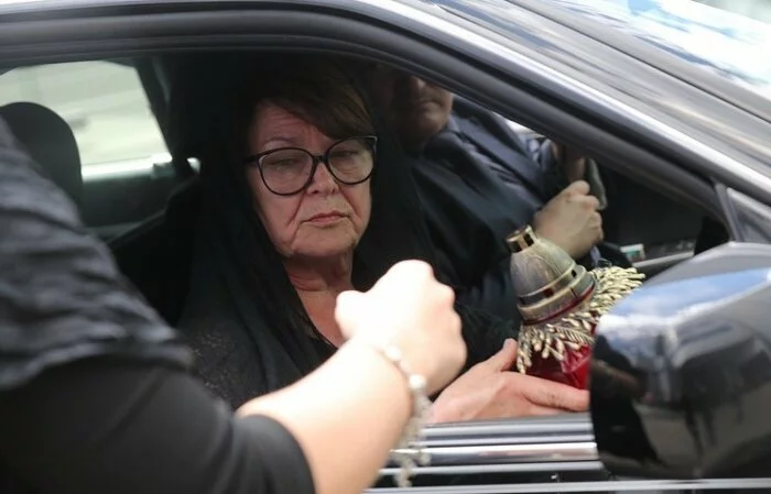 СМИ: Мать Жанны Фриске вызвали в суд из-за дела 